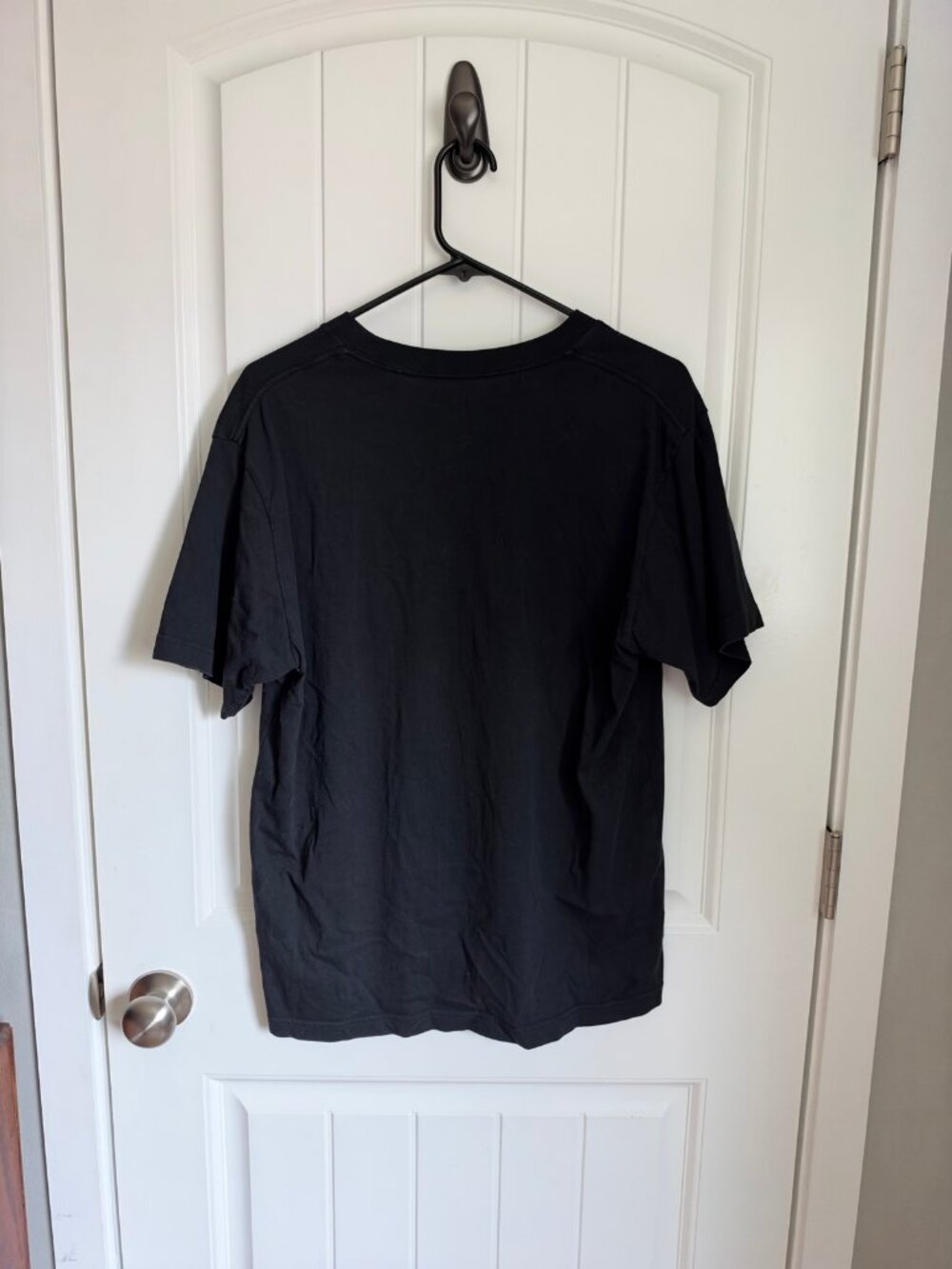 Uniqlo UT Star Wars T-Shirt M Black Gold Outline Logo Graphic Tee Mens